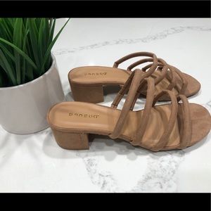 Low chunky strapped heels brown nude color